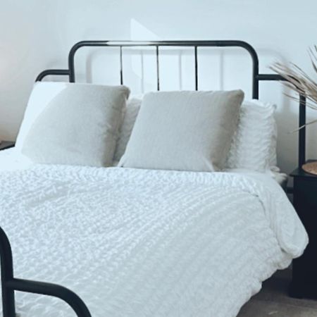 Southsea Homestays - Three Bedroom Home, Sleeps 8 - With Garden & Hot Tub Portsmouth Zewnętrze zdjęcie